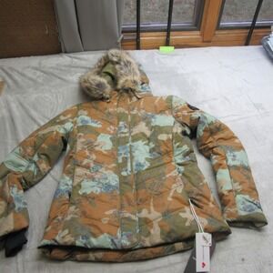 Obermeyer Tuscany II Jacket Women 6 Camo Floral Waterproof Insulated Ski $319NEW